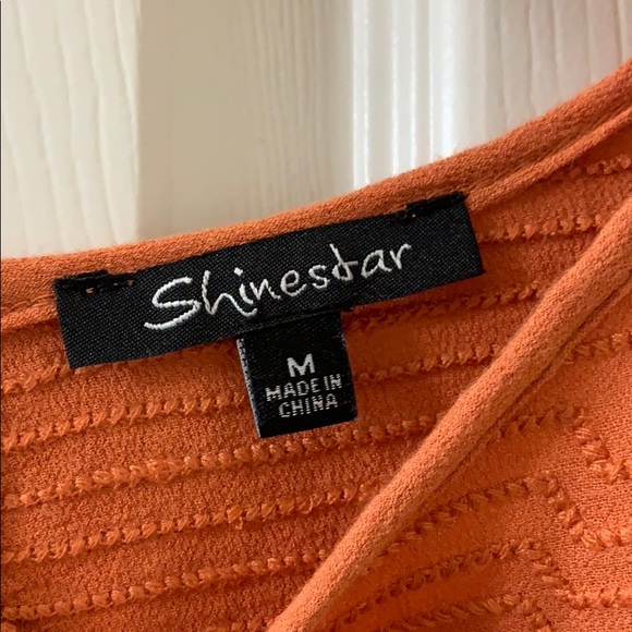 Cold Shoulder Crop Top - Picture 4 of 4